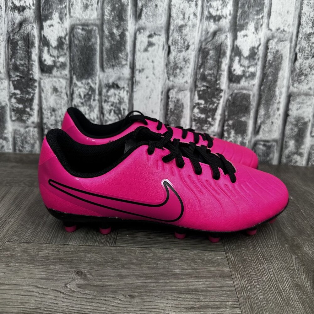 Nike Jr. Tiempo Legend 10 Club Youth size 5y Fierce Pink Black DV4352-600 Soccer